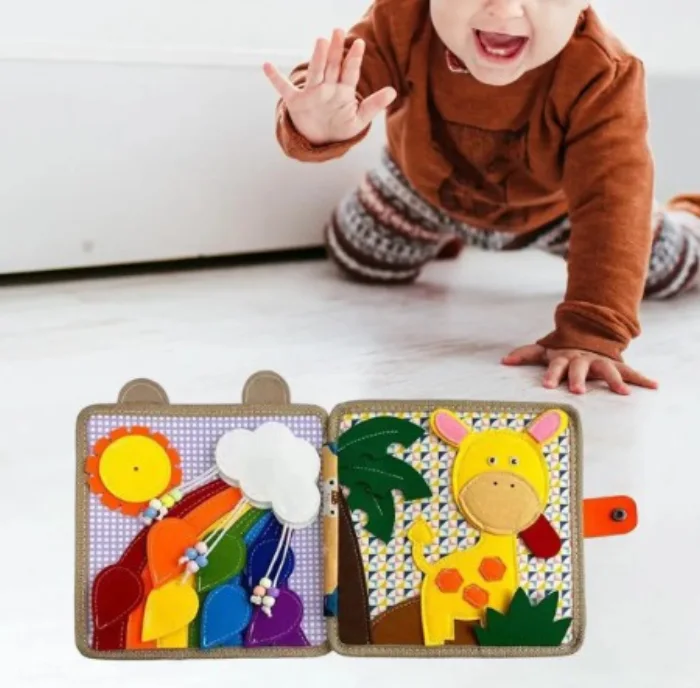 Libro sensorial jirafa - Cucurumi — foto 4